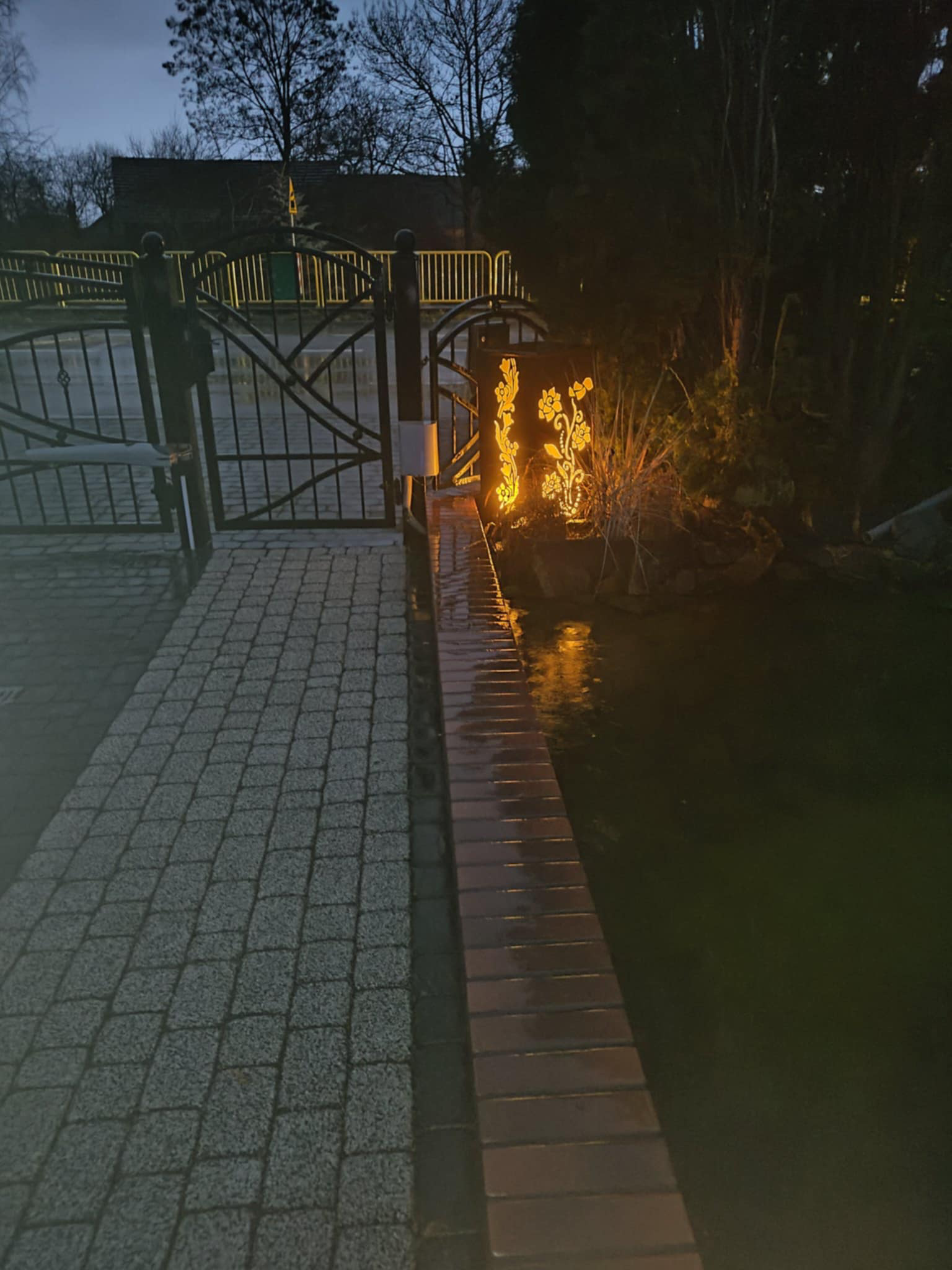dekoracje lampion dekoracyjny imitacja rdzy opolskie