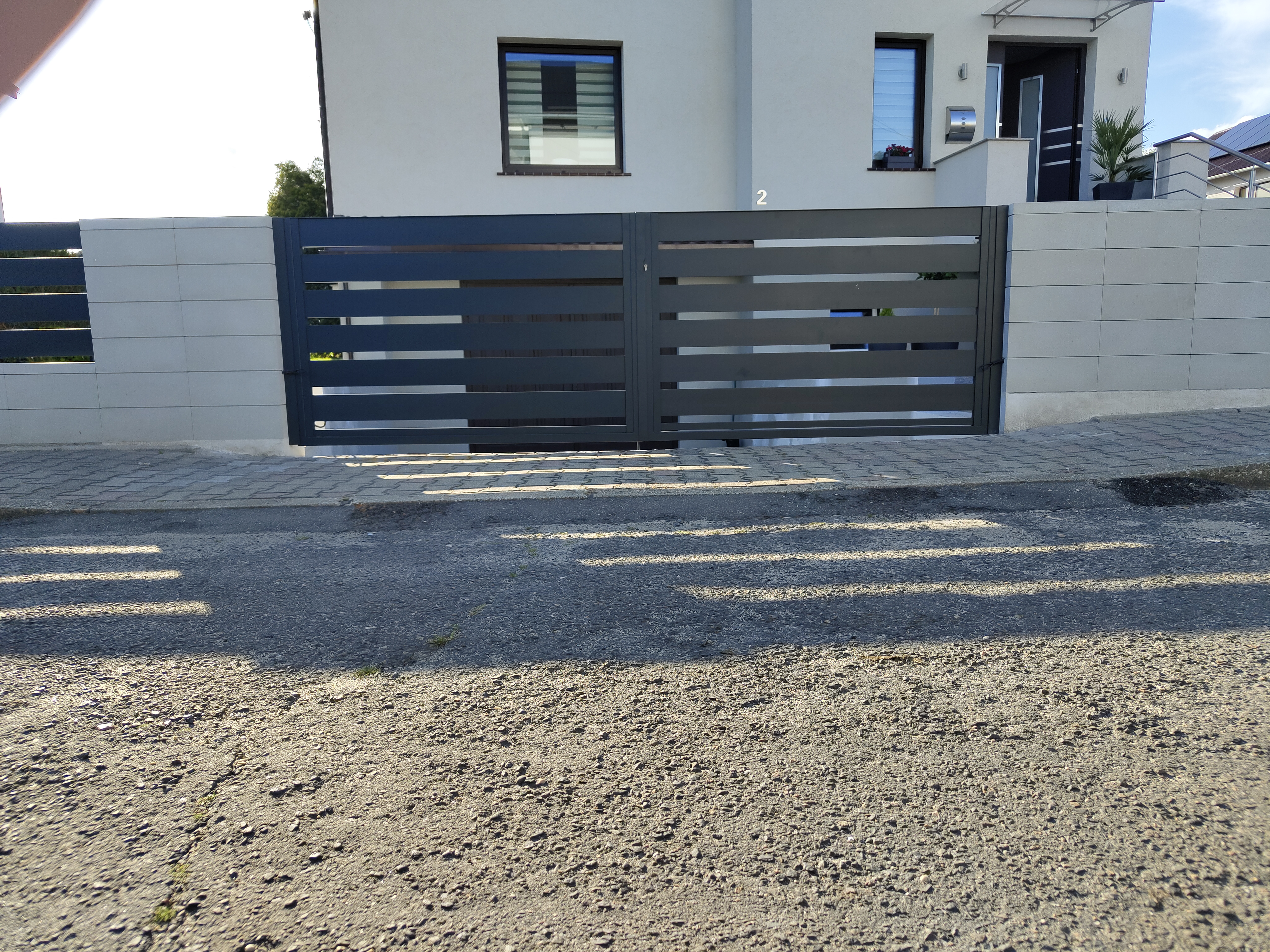 komplet nowoczesne ogrodzenie aluminiowe montaz prudnik